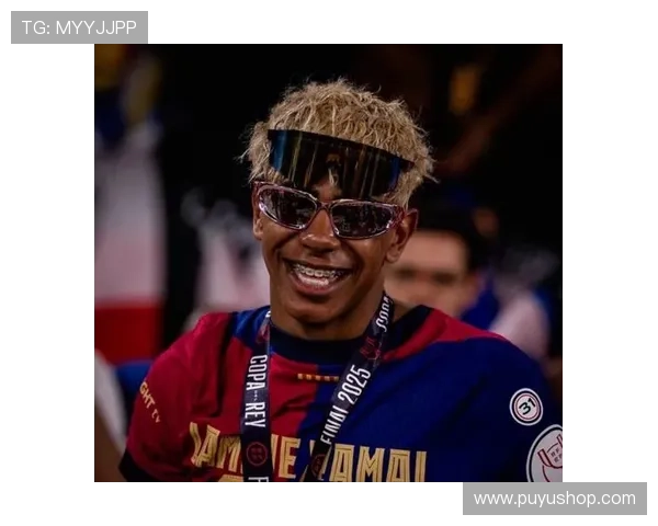 博扬：亚马尔是独一无二的天才 他并非新梅西最让人钦佩的是他的冷静心态